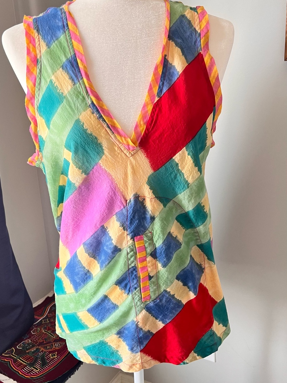 Lisa Corti Italian designer v neck top Multicolor XL